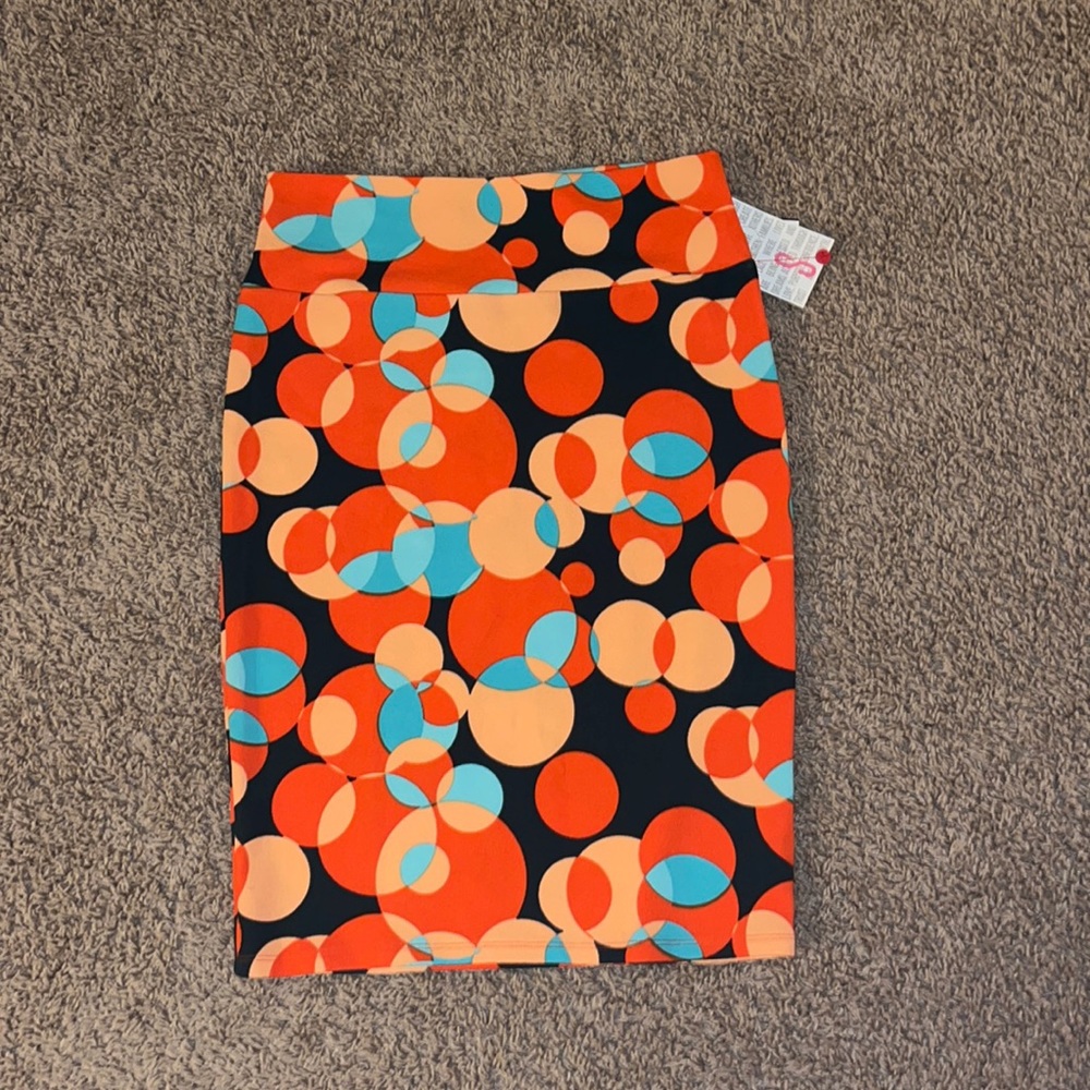 LulaRoe Cassie skirt